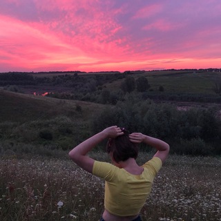 Логотип @yara_clouds - хмаринки💜