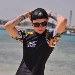 Логотип @yarik_loser_v - Ярик кушает пельмень🥟