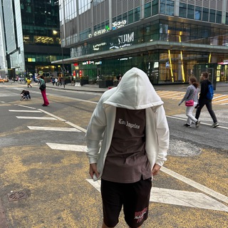 Логотип @yarikstar1 - SAYMON VIBES🍀