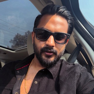 Логотип @yashguptatrader - YG