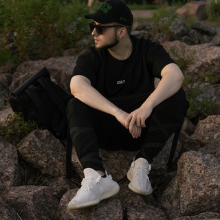Логотип @yashinvip - БЕЙ ПЕРВЫМ