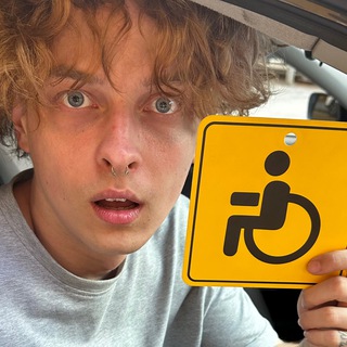 Логотип @yashkaetoya - Яшка🍑