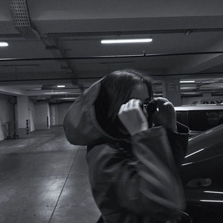 Логотип @yauuee - я