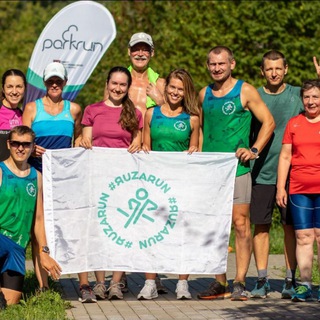 Логотип @yauzarun - #яuzarun #яузабежит (@sunday_runday)