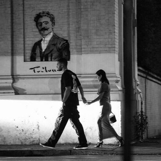 Логотип @yavsegdaodnaa - أنا دائما وحدي