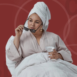 Логотип @ychilka_sofa - Твоя училка по контенту