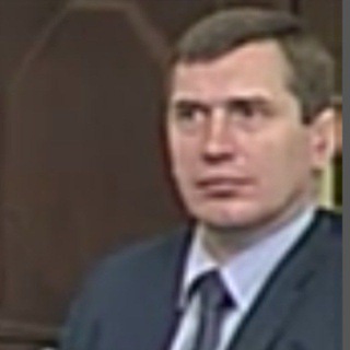 Логотип @yo_politic - Лахтоботы, за мной!