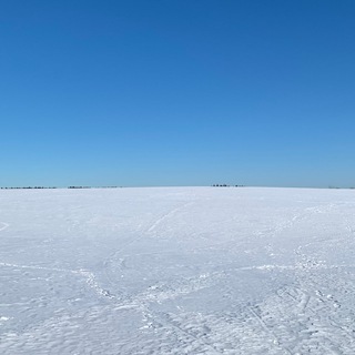 Логотип @yogadimachat - GoodKarmaChat