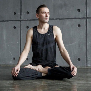 Логотип @yogasalexom - Занятия с Александром Гунько