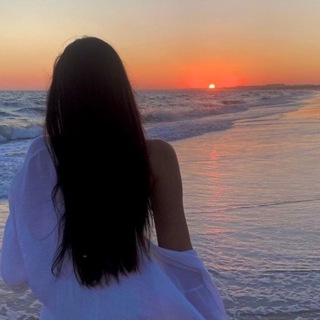 Логотип @youloveeyou - LOVE you