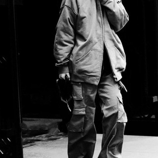 Логотип @younlw - fashion.