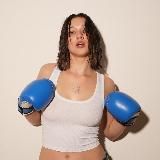 Логотип @yourbogdasha - ваша богдаша