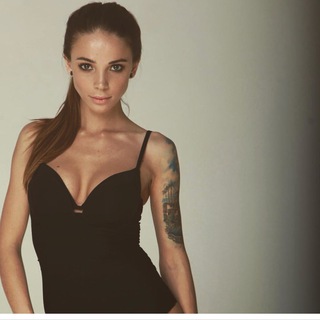 Логотип @yourcaligirl - CaliGirl