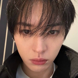 Логотип @yourease - dumb stuff