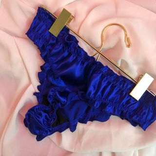 Логотип @yourpattern - Бесплатные выкройки нижнего белья