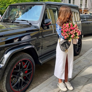 Логотип @yoursafespacee - ona kaif 💘