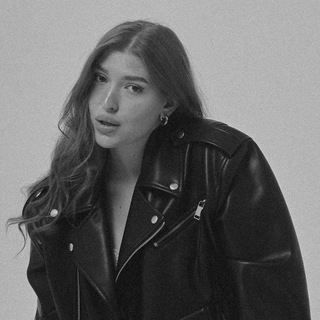 Логотип @yourshawwwtyy - Yourshawwwty