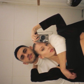 Логотип @yoursoulmysoull - с любовью и болью.