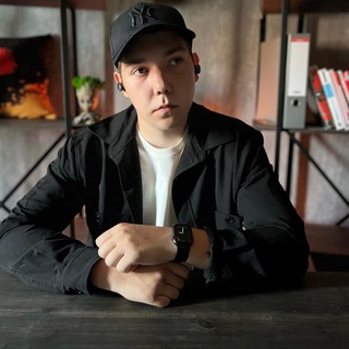 Логотип @youtuberrecommendation - Ведение СоцСетей Для бизнеса.