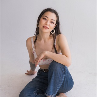 Логотип @youtubersowhat - рост в ютубе | Лиза Нагуслаева