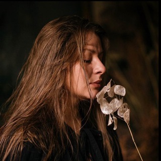 Логотип @ys_bocharova - Юлия Бочарова | режиссёр