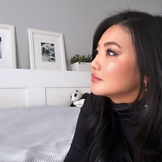 Логотип @yukvon - Юлия Квон