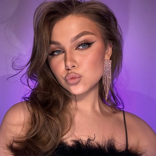 Логотип @yulabeaute - (Ю)ЛЯBEAUTÉ