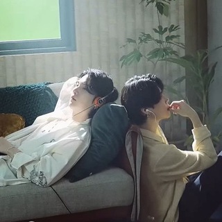 Логотип @yulasmitjs - Сᴛ϶ню чиʍɯуɯи