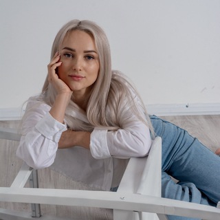 Логотип @yuliacosmik - Юля космик💉👄