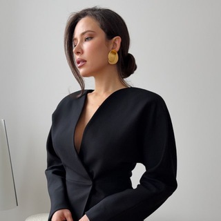 Логотип @yuliagalunova - Девчата