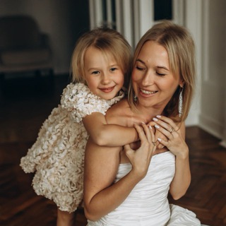 Логотип @yuliia_i_sofia - Юля и София❤️