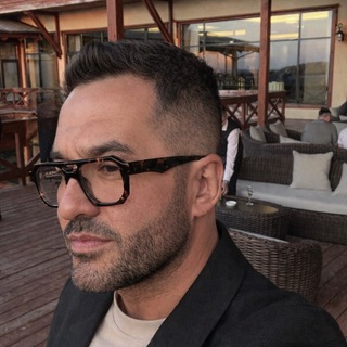 Логотип @yunis_helvetia - ЮНИС