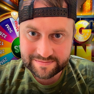 Логотип @yurakross - ЮРА КРОСС / YURA KROSS