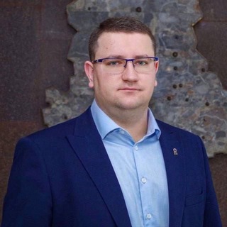 Логотип @yuriy_martynov - Юрий Мартынов