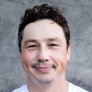 Логотип @yuriykraevoy - Краевой Юрий говорит и показывает