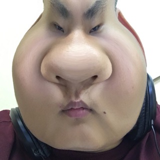 Логотип @yurquememes - женщины — yurque