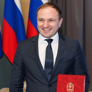 Логотип @yusbukreev - Юрий Букреев