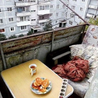 Логотип @yut_ebenya - Уютные Ебеня