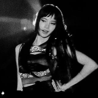 Логотип @yuwq1xx - fávorite sunset