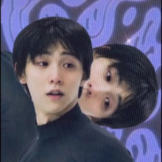 Логотип @yuzuruvibes - yuzuruvibes