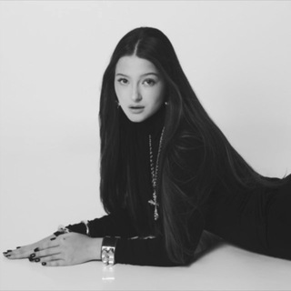 Логотип @yzhenesoph - sopha’s diary