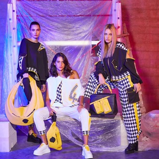 Логотип @z8shop - Дизайнерская женская одежда - Z8shop