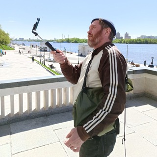 Логотип @zaharrusworld - Захарыч Блаженный