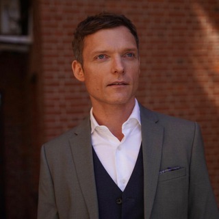 Логотип @zakharov19 - Почувствовать себя.