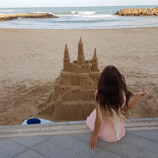 Логотип @zapiski_ego - Записки эгоистки