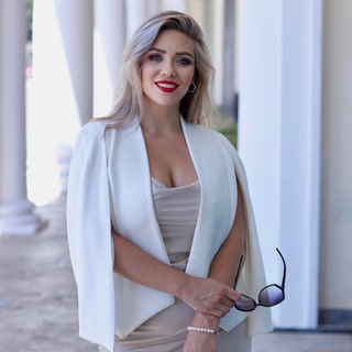 Логотип @zapiskicolorista - ЗАПИСКИ КОЛОРИСТА Анастасии Велижаниной