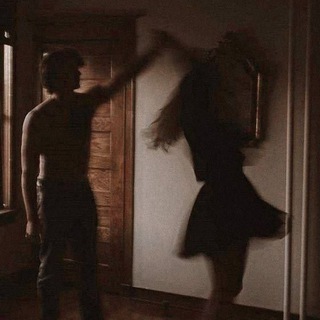 Логотип @zapom_ny - запомни