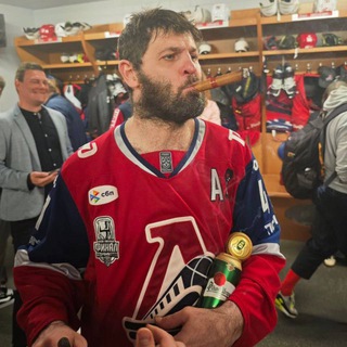 Логотип @zarabatokbeta - 🏒«Буллит к прибыли»🏒