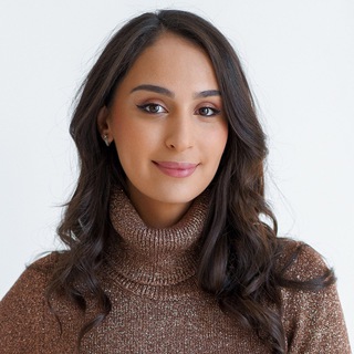 Логотип @zarapereval - Перевал с Зарой | бизнес и путешествия