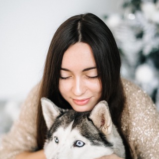 Логотип @zaripovadii - SMM с Умом. Видео для Reels. Нейросети